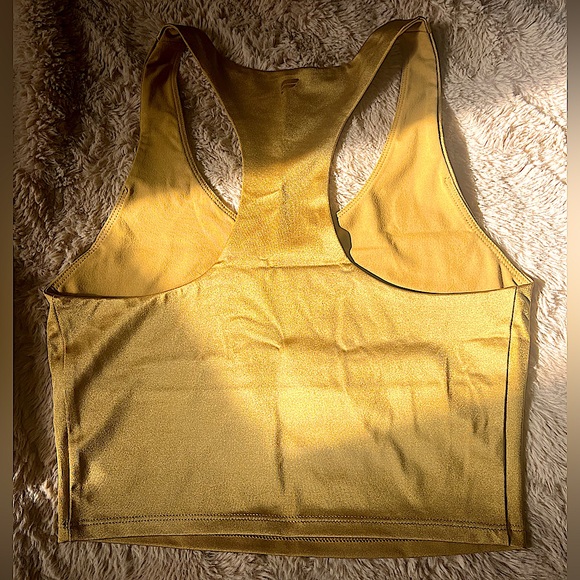 Fabletics Averie built in bra tank - Picture 4 of 4